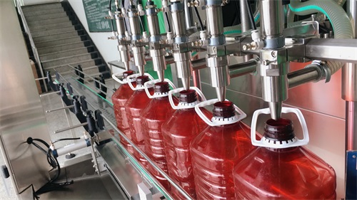 你的自動食用油灌裝機(jī)具備這些功能嗎？